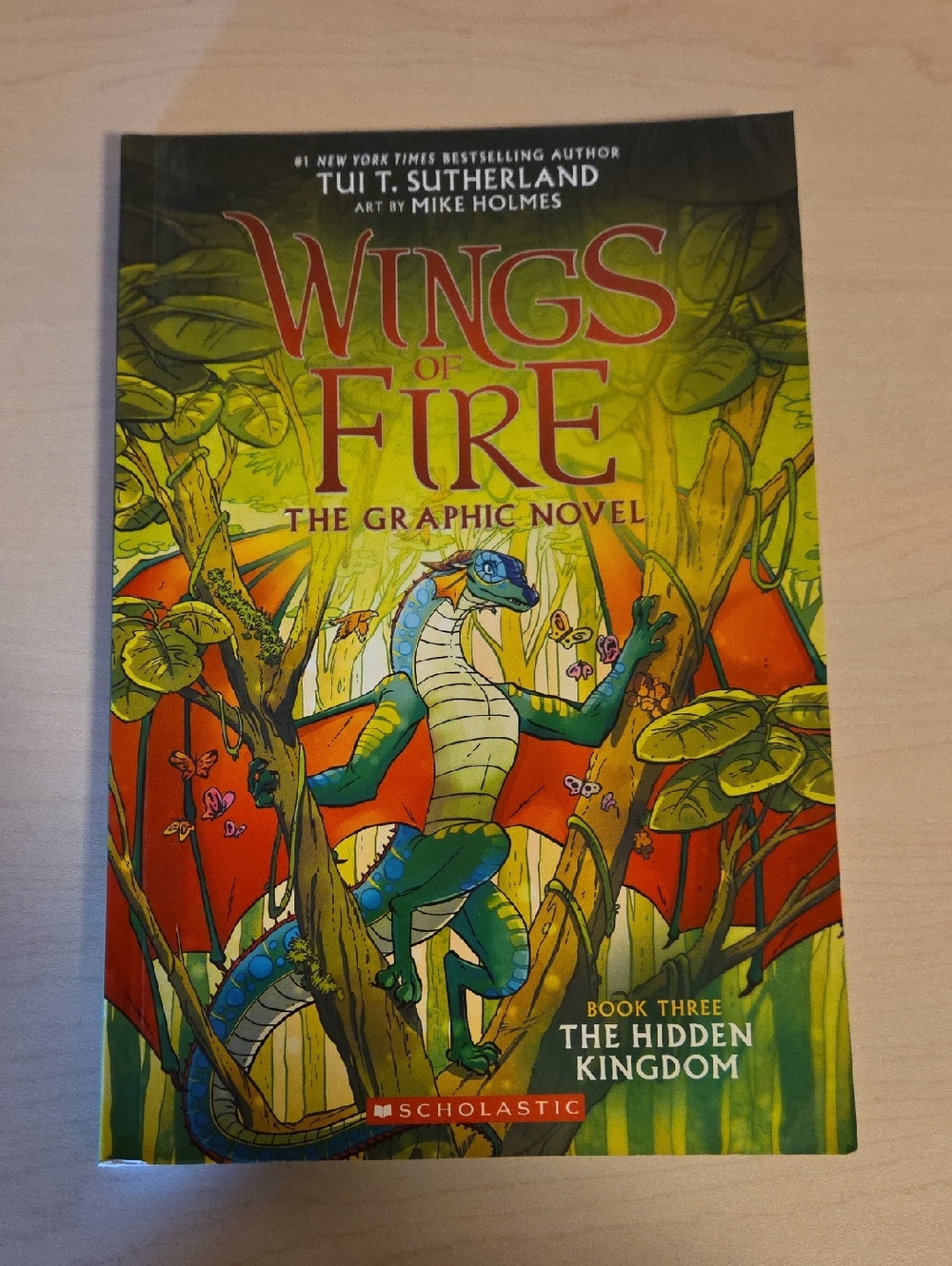0Wings of Fire Graphic Novel — Book Three - The Hidden Kingdom